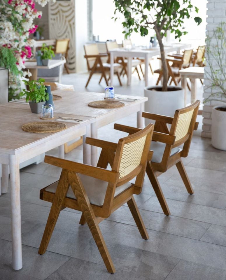 Bestdesign,Sndalye,Masa,Ve Koltuk Seçeneklerimiz İle Bestdesign Özgün Tasarımın Doğru Adresi