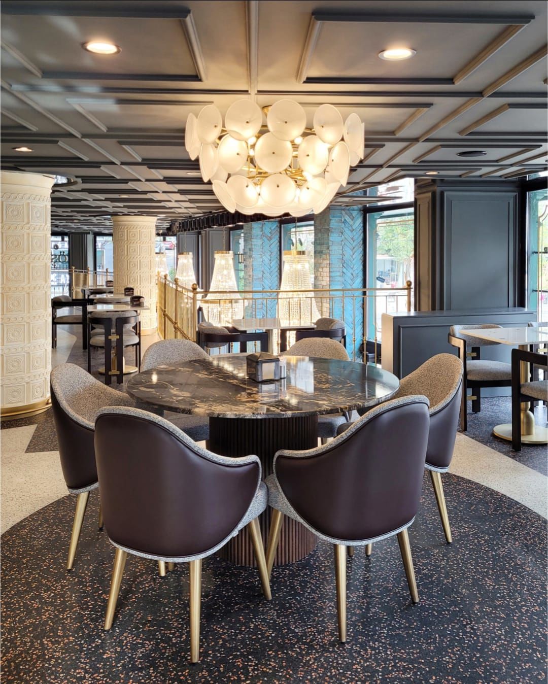 Bestdesign,Sndalye,Masa,Ve Koltuk Seçeneklerimiz İle Bestdesign Özgün Tasarımın Doğru Adresi